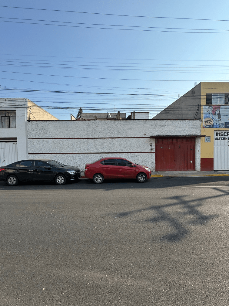 CASA HABITACIÓN “AV. CONSTITUYENTES”